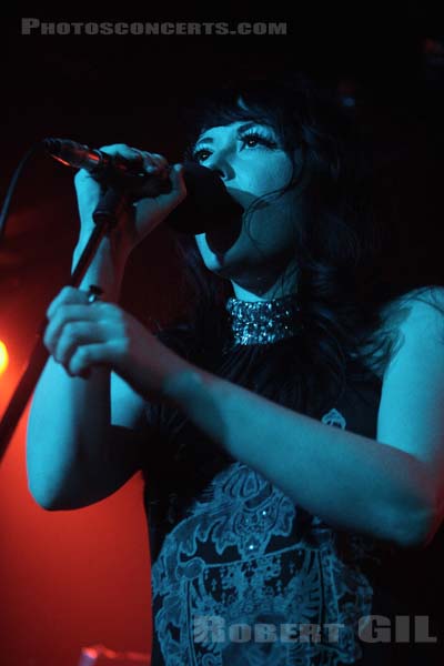 SONS AND DAUGHTERS - 2008-02-25 - PARIS - La Boule Noire - Adele Bethel